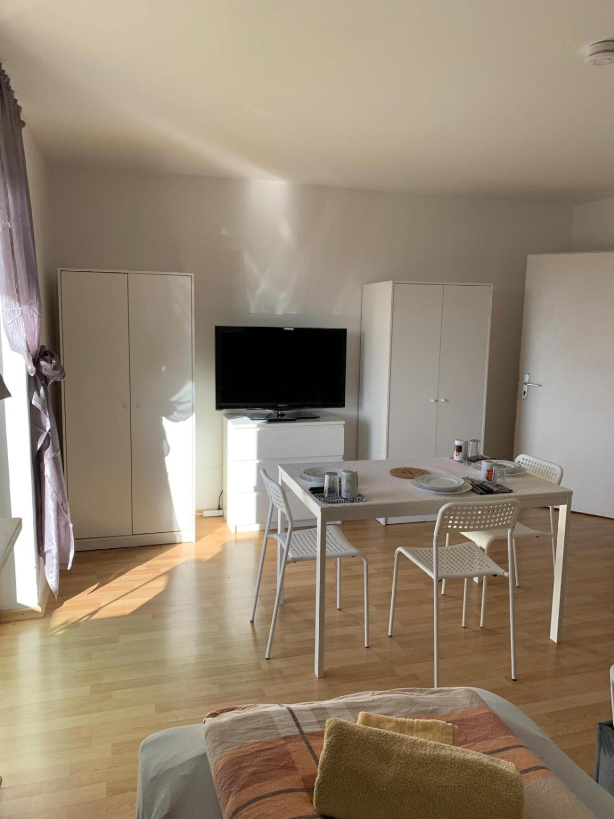Zv-Scholtz Monteurswohnungen Burgkirchen an der Alz Luaran gambar